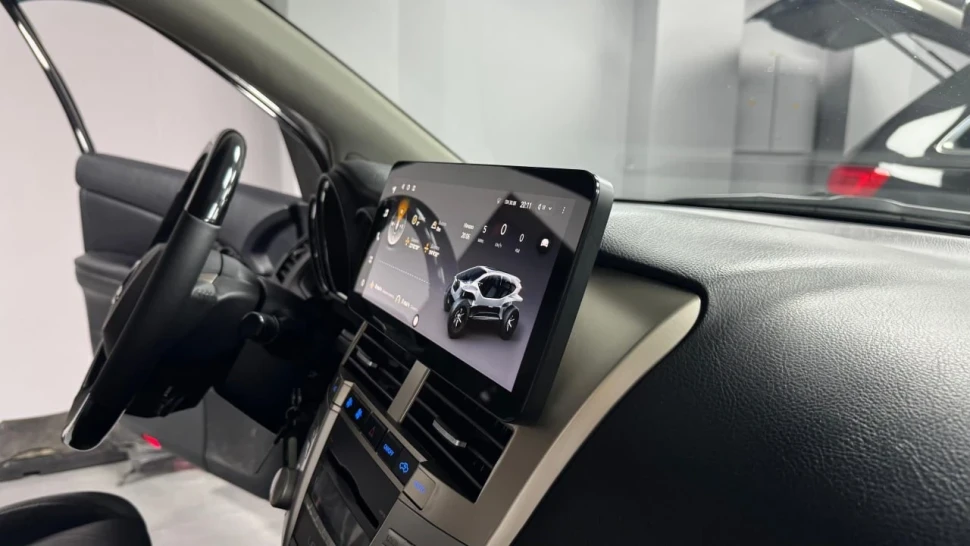 Штатная магнитола Teyes LUX ONE 360 6/128 Toyota Harrier XU30 (2003-2013) Тип-A